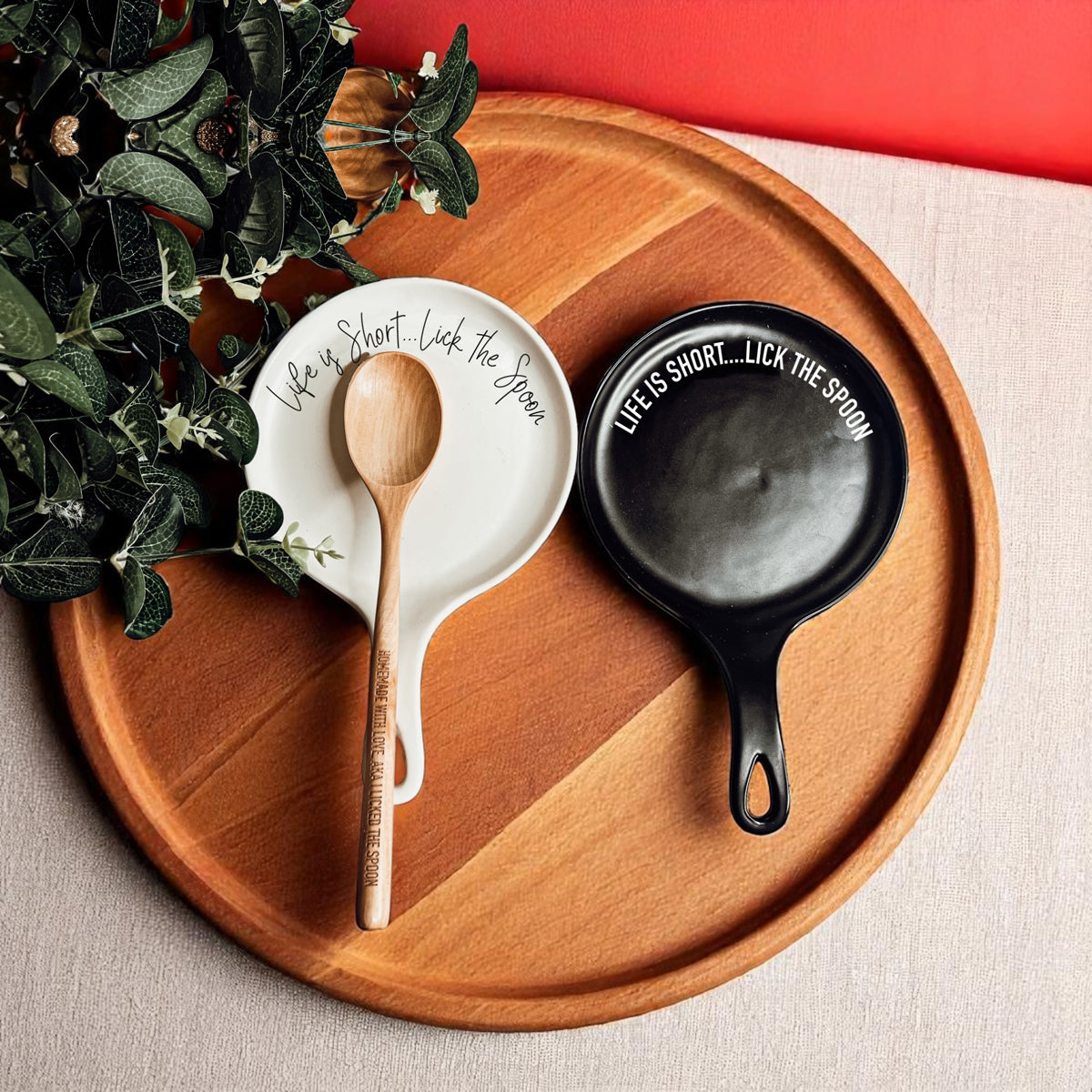 Boutique kitchen decor
Gift shop kitchen accessories
Retail kitchen gift sets