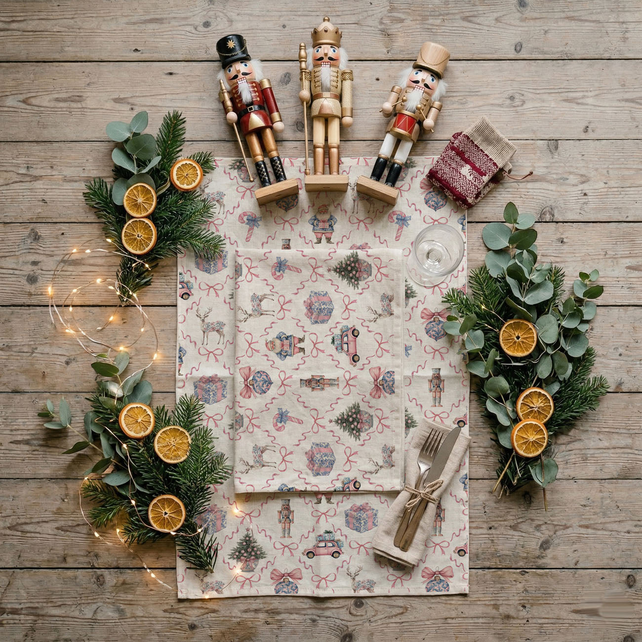 chinoiserie christmas kitchen towel gift for her
unique elegant christmas gift pink blue tea towel
luxury christmas hostess gift chinoiserie kitchen towel
preppy christmas gift idea chinoiserie holiday decor
pink blue christmas gift for mom kitchen towel