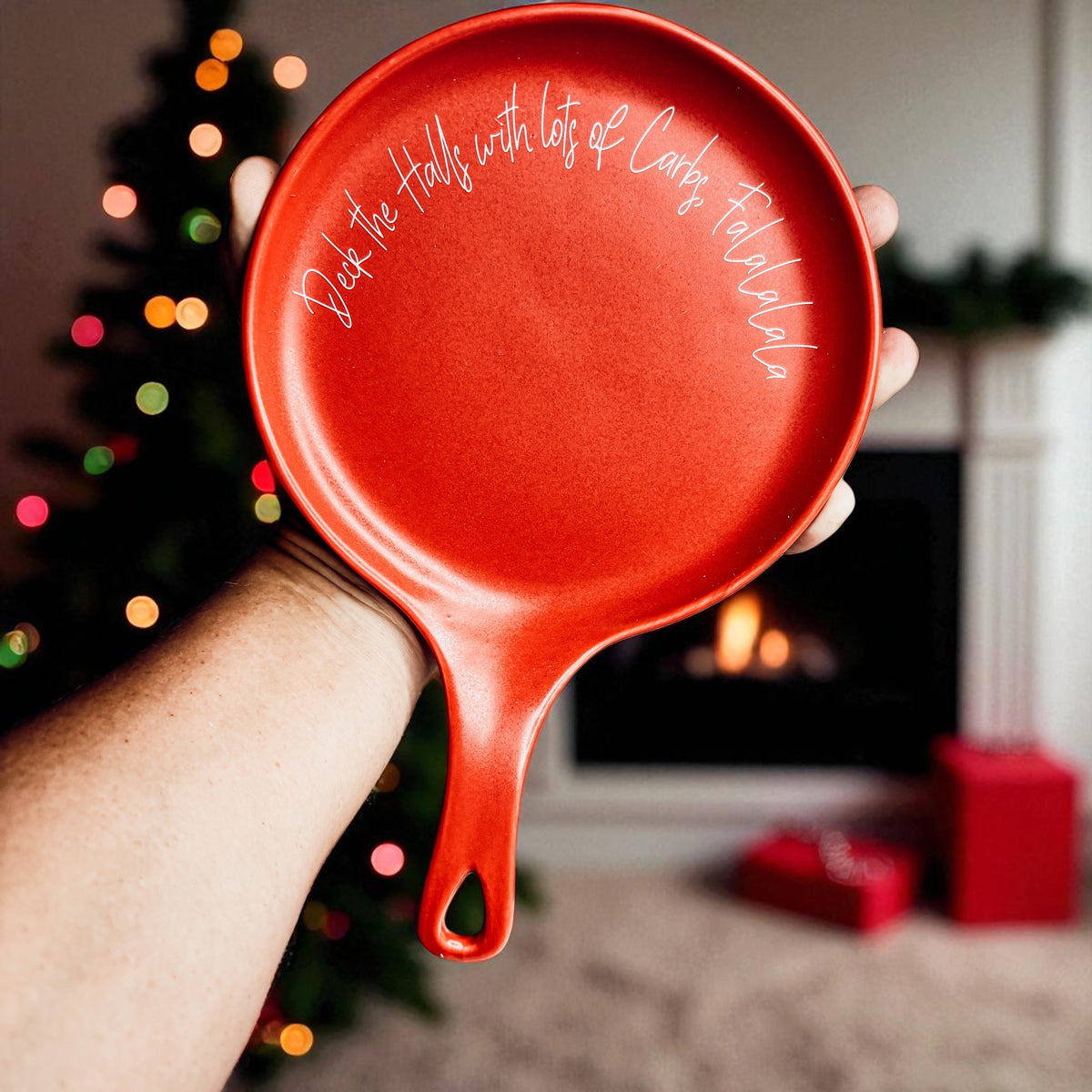 Christmas baking decor - ceramic spoon rest for holiday cooking
Holiday gathering gift
Christmas hosting tools
Holiday party ready
Festive baking accessories
Christmas kitchen tools