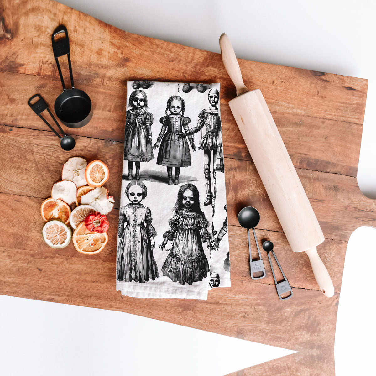 creepy vintage toy towel for haunted housewarming gift
spooky season kitchen linen with clown and doll drawings
halloween party décor towel with creepy clown balloons
gothic halloween bathroom towel with horror dolls
