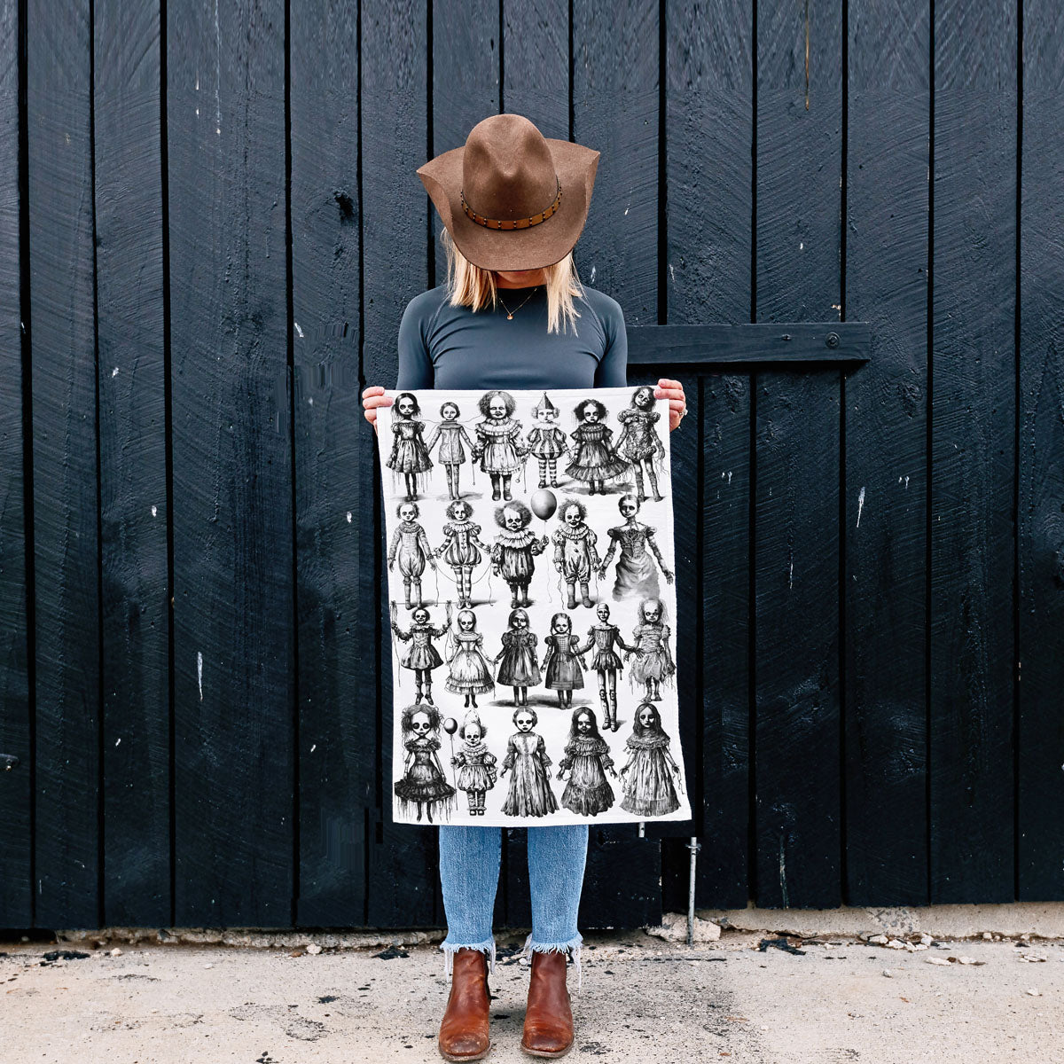 retro horror clown and doll towel for alternative décor
creepy doll print cotton towel for haunted kitchen décor
black and white halloween towel with stitched mouth dolls
haunted nursery style doll towel for gothic décor lovers