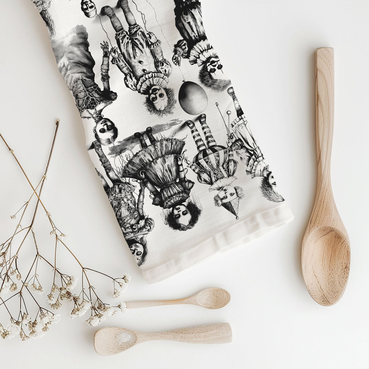 black and white horror clown towel for halloween home décor
scary doll illustration towel hanging on oven handle
creepy circus clown halloween flour sack cotton towel
spooky doll and balloon clown halloween dishcloth