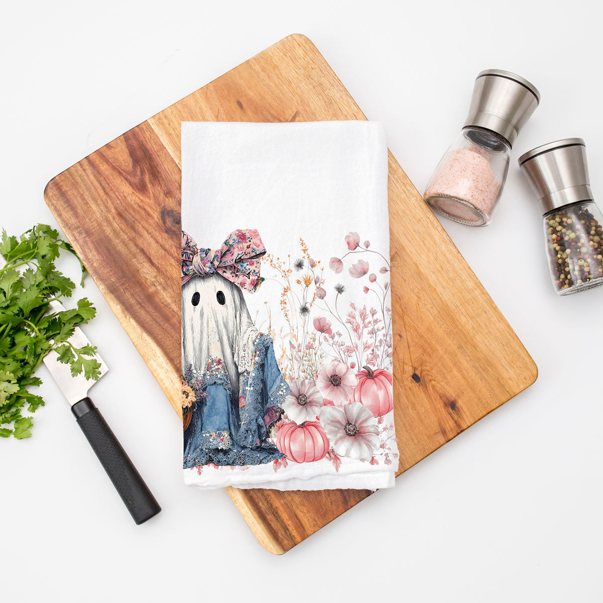 pastel floral ghost towel perfect for fall housewarming gift
whimsical pink ghost tea towel for october decorating
floral denim ghost towel used as fall bar cart décor
sweet ghost with flower basket dish towel for autumn décor
pink and white halloween ghost towel for neutral kitchen