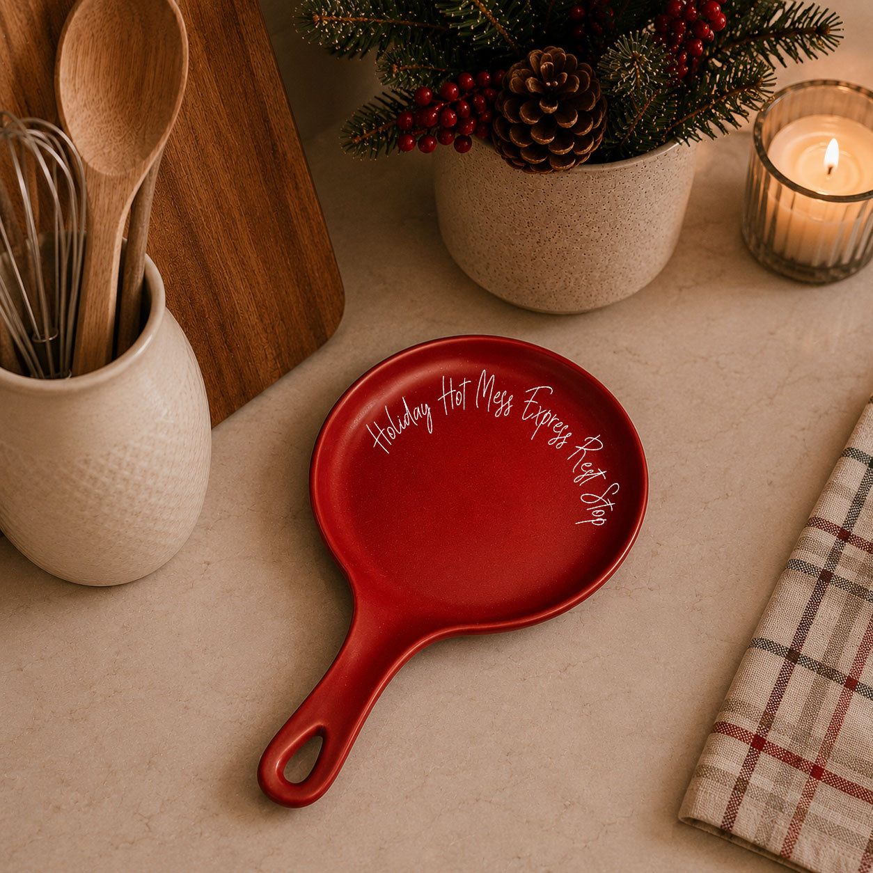 Christmas spoon rest red - Holiday kitchen decor gifts - Festive cooking accessories for holiday baking
Christmas decor bundle
Holiday party host gift
Christmas entertainer present
Holiday cooking queen gift
Christmas kitchen boss
