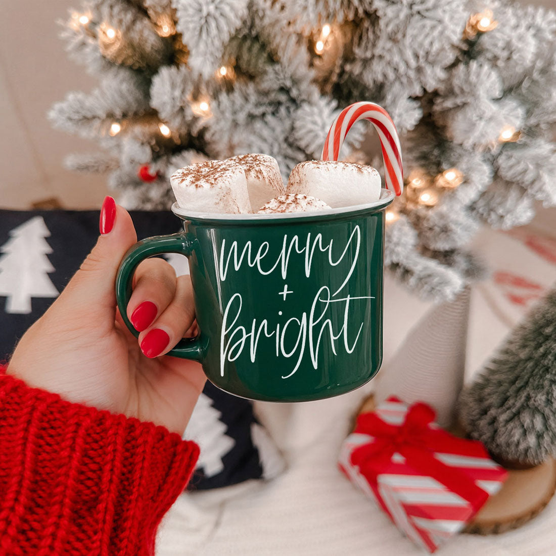 Holiday mug for Christmas home decor
Christmas coffee bar mug in red and green
Festive ceramic mug for holiday mornings
Merry and Bright Christmas cup for hot cocoa
Christmas hot chocolate mug with festive saying
Holiday cocoa mug with Merry + Bright design
Cute holiday mug for Christmas gift baskets