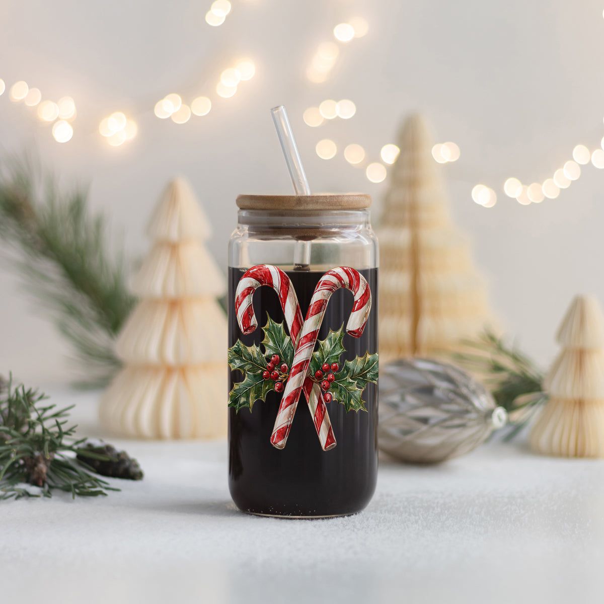 Christmas classic glass cup 17oz glass straw - Candy cane holly holiday tumbler bamboo lid - Traditional festive gift
Christmas coffee bar accessory – glass tumbler with candy cane and holly wreath