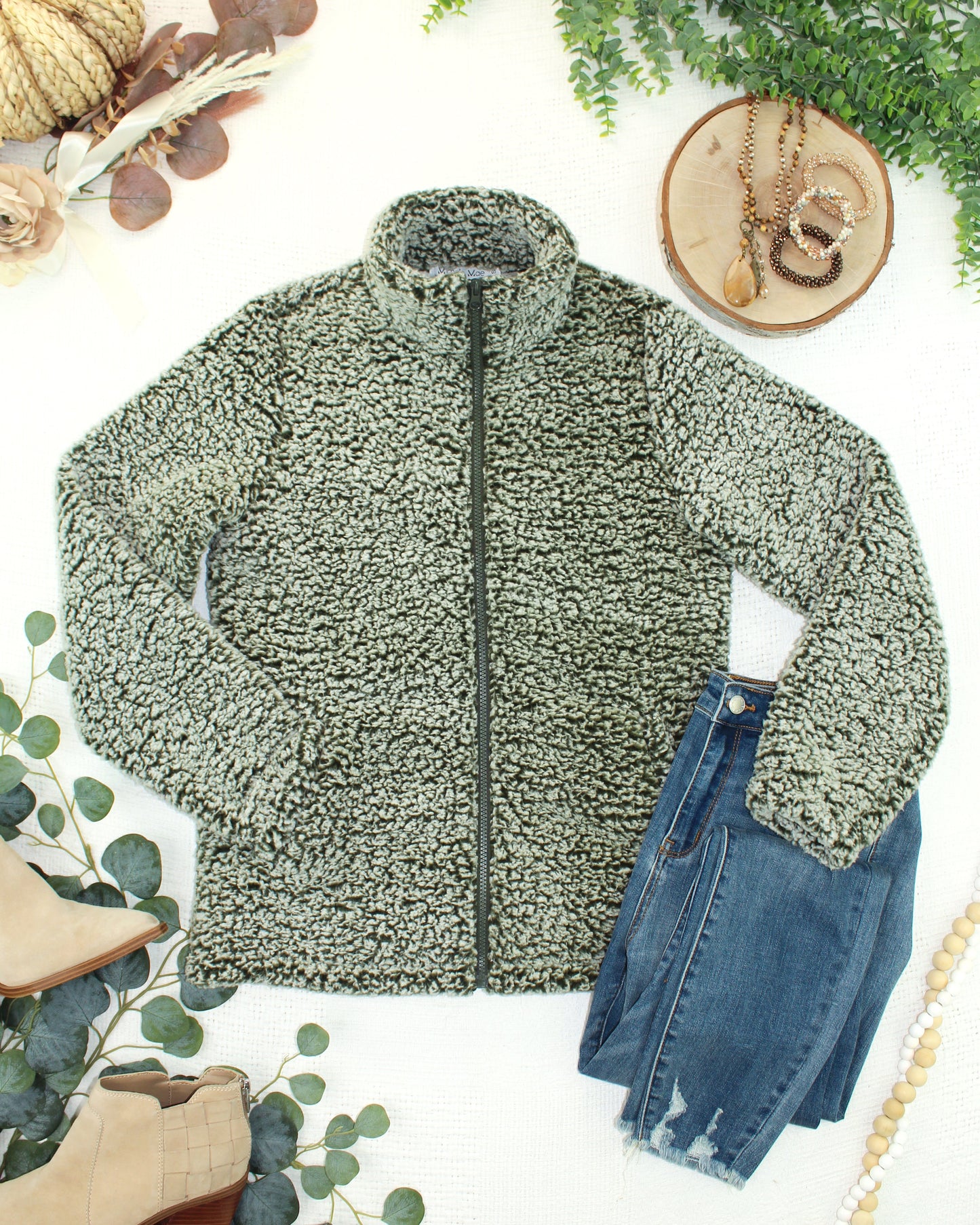 IN STOCK Two Tone Fullzip Sherpa - Olive and White