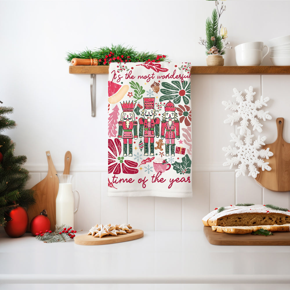 Christmas kitchen decor boho floral
Boho style Christmas floral kitchen towel
Floral Christmas boho kitchen accessories
Boho floral holiday kitchen decor
