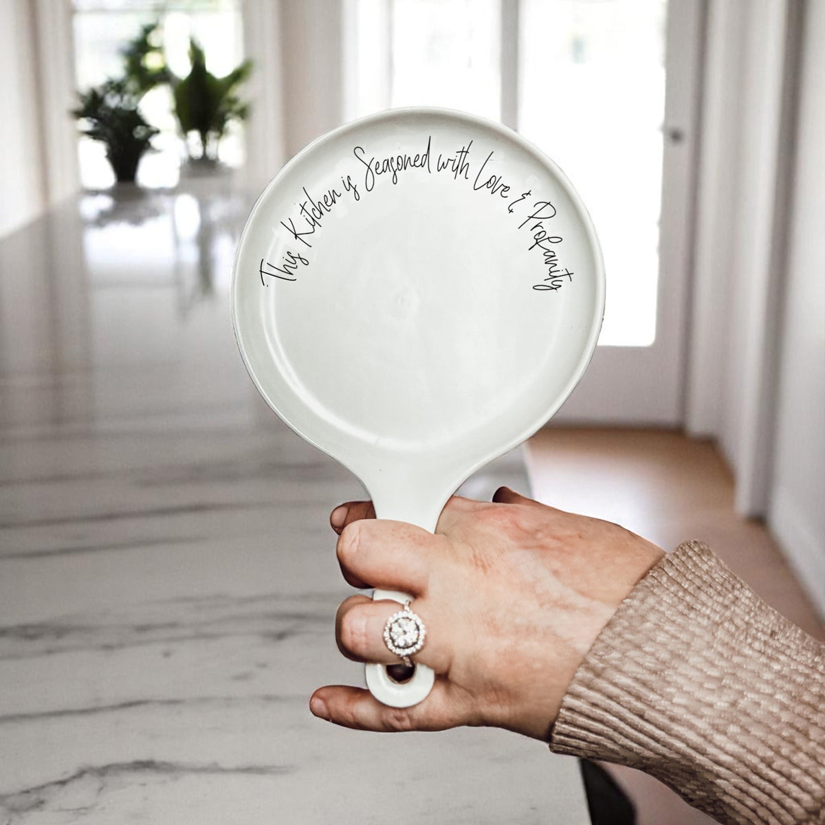 High end cooking accessories
Quality kitchen counter decor
Premium kitchen gift bundle
Holiday cooking gift