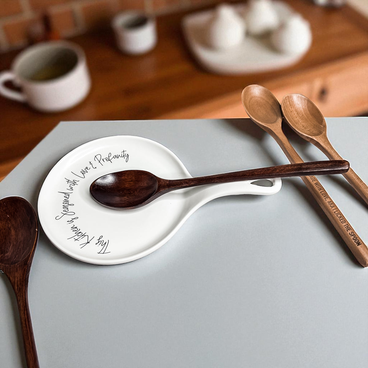 Chef humor present
Kitchen reality check
Cooking queen gift
Premium ceramic spoon rest gift set