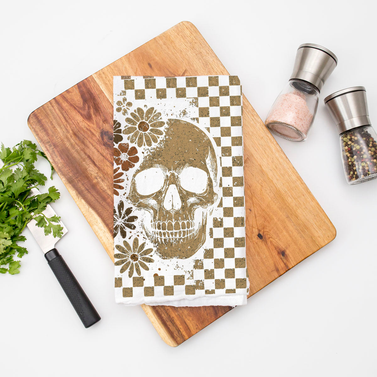 subtle spooky season towel for year round gothic décor
tan skull and ghost towel for apartment friendly halloween
retro inspired skull towel perfect for boho fall gift box