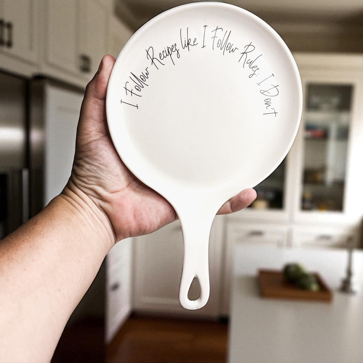 Durable cooking accessories
Designer kitchen pieces
Luxury spoon holder
Kitchen influencer pick
Trending home gifts