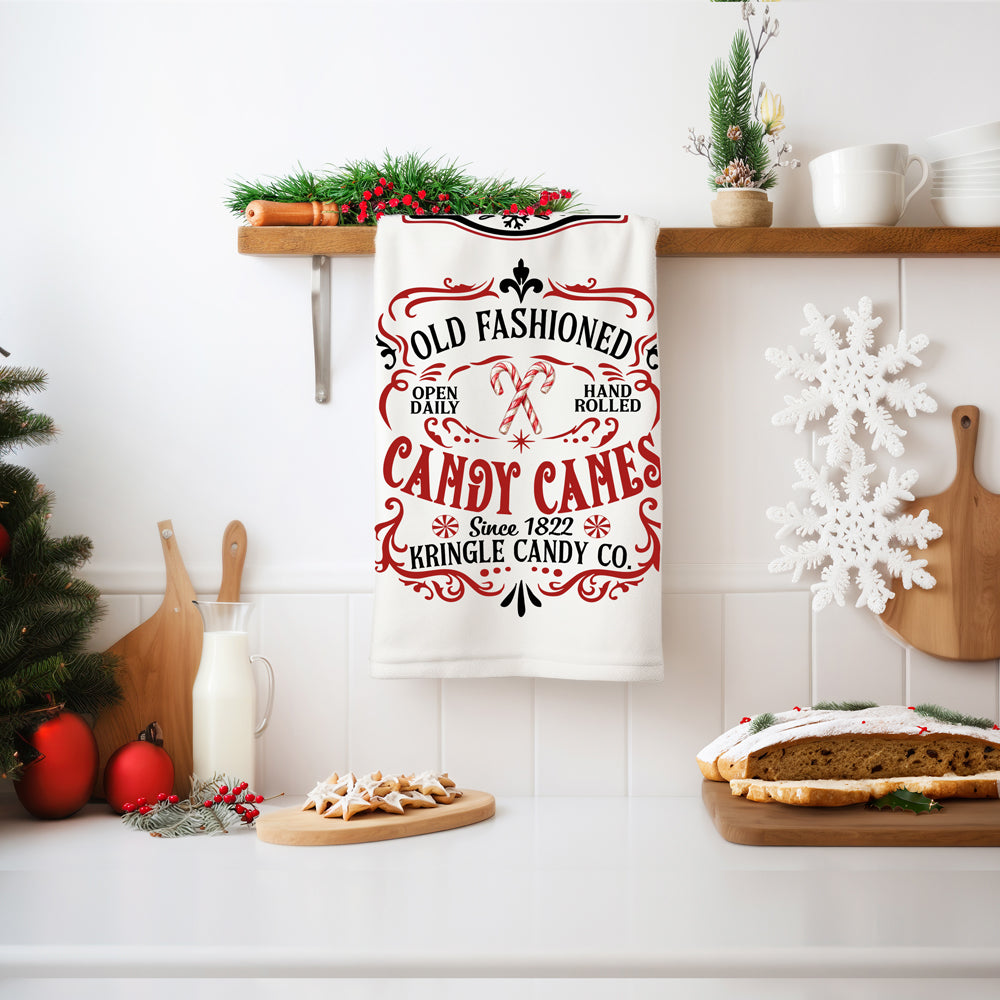 Red and black Holiday kitchen decor vintage
Old Fashioned Christmas Decorations for the kitchen
Traditional Holiday Home Decoration and gift ideas