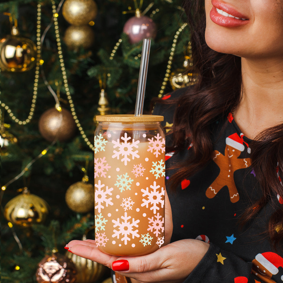 Trendy Christmas gifts pastel snowflake glass tumbler 17oz - Holiday pink mint drinkware bamboo lid
Cute Christmas drinkware pastel snowflake glass tumbler 17oz - Holiday pink mint coffee cup bamboo lid
