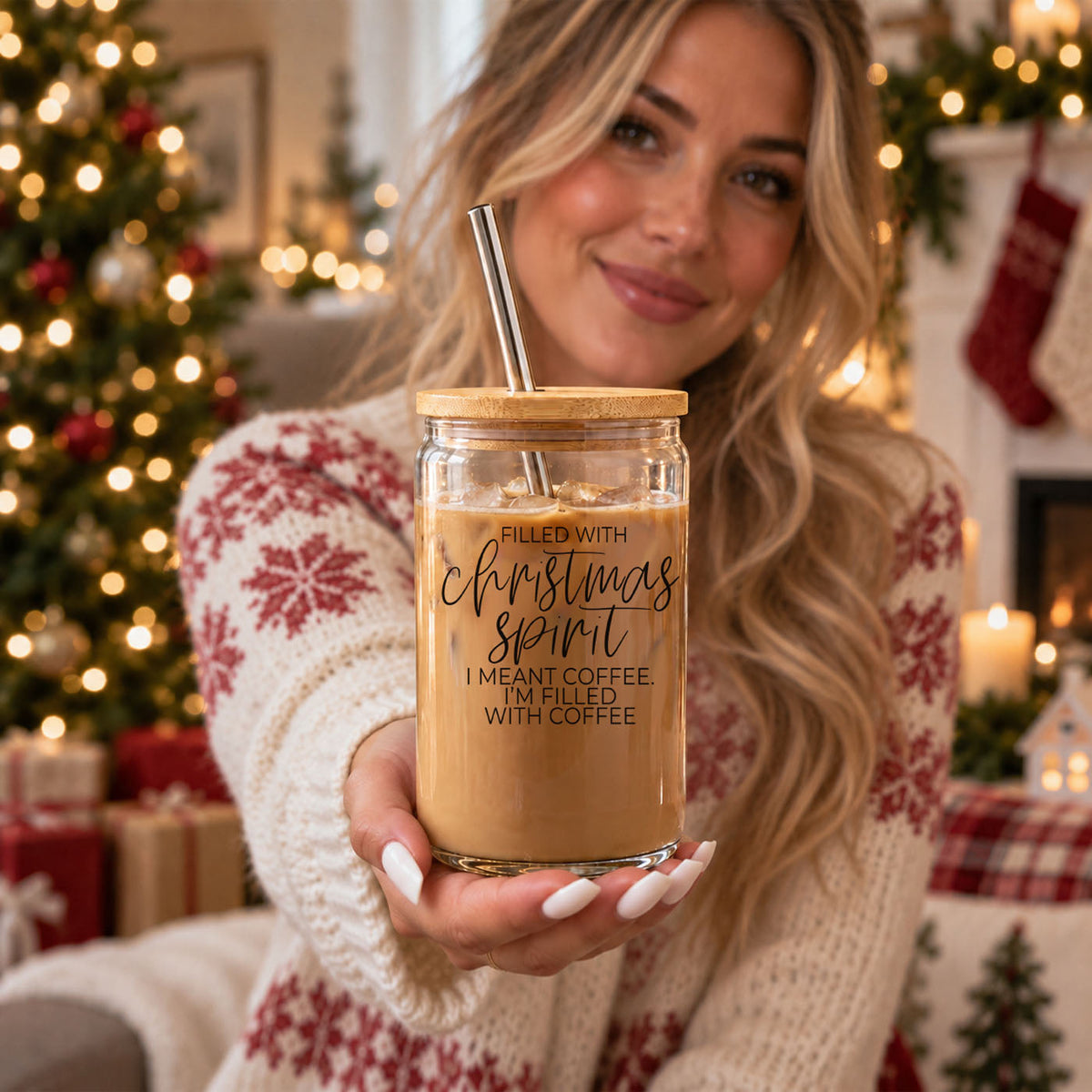 glass can tumbler Christmas coffee cup
Christmas glass can cup with bamboo lid
modern Christmas coffee glass for iced drinks