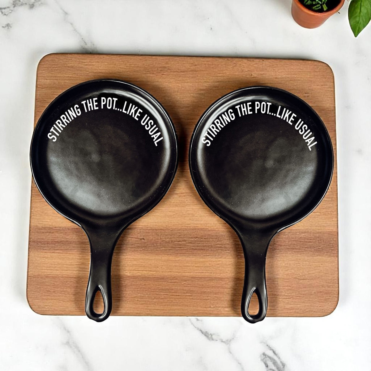 Kitchen humor gift package
Modern farmhouse kitchen accessories
Minimalist kitchen decor set