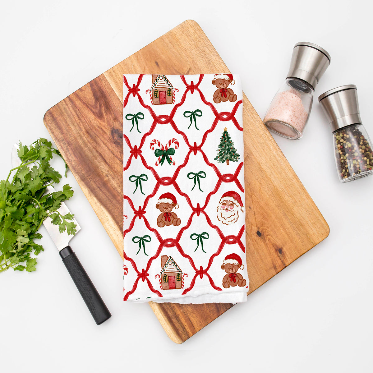 Vintage Christmas kitchen accessories
Traditional Christmas kitchen towel
Classic Christmas kitchen decor towel
festive cotton kitchen towel with classic holiday characters