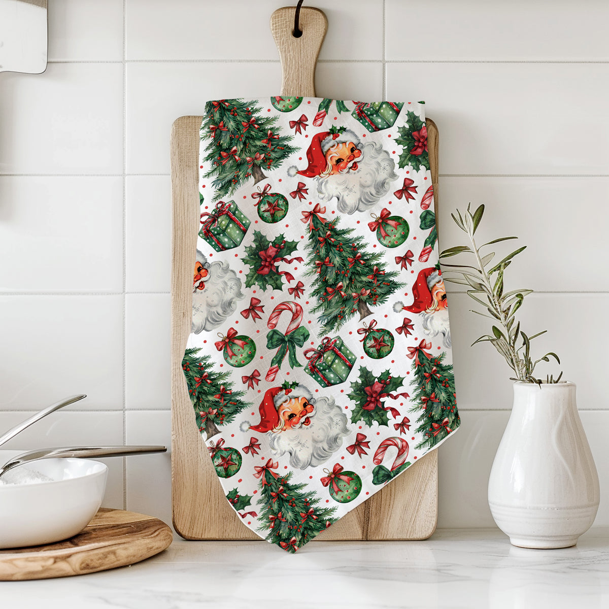 Classic Santa face Christmas kitchen essentials
Memory lane Christmas kitchen accessories
Childhood Christmas kitchen towel
Classic Christmas memories kitchen decor
Traditional Christmas nostalgia towel