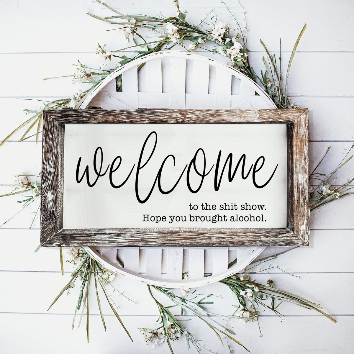 Funny welcome home signs for friends