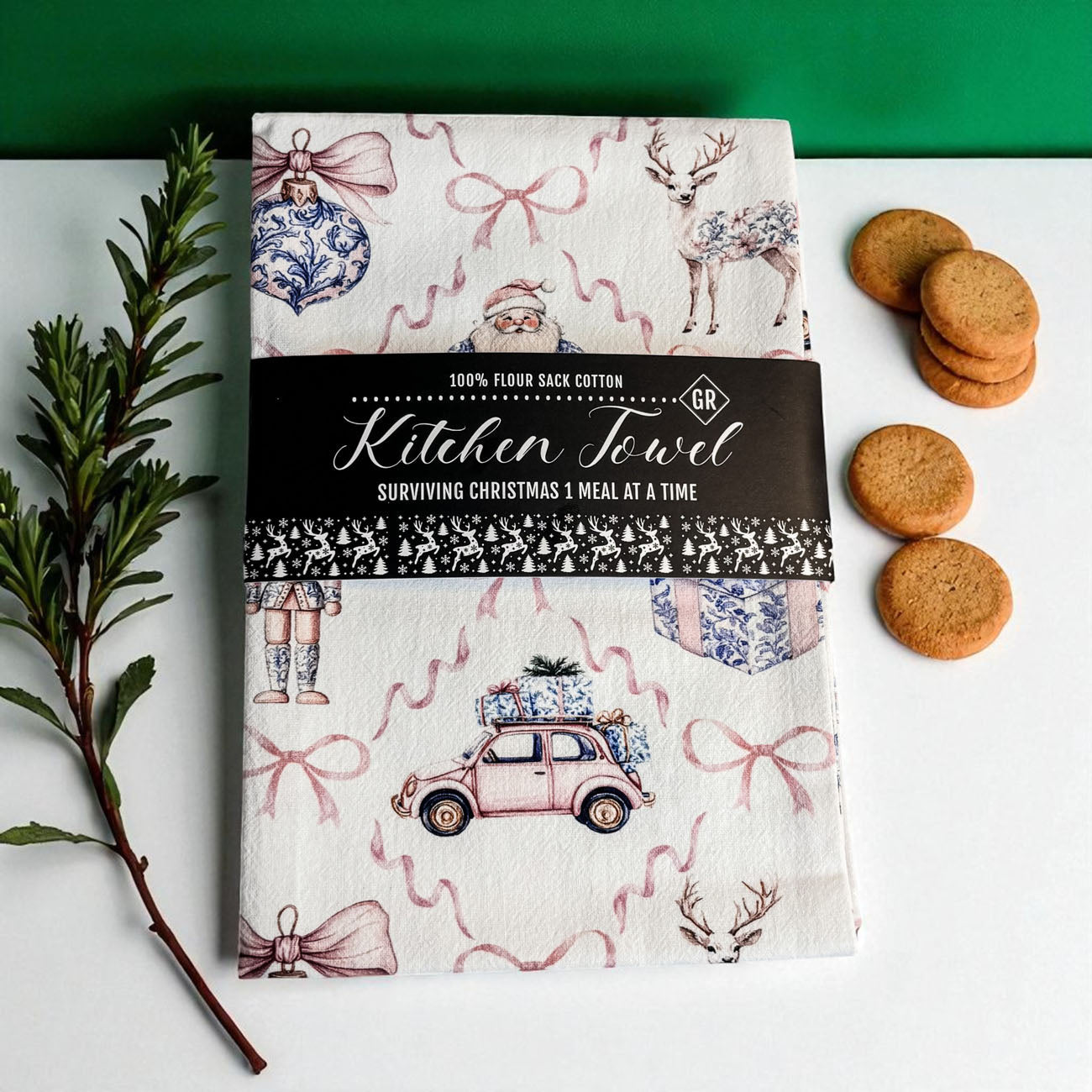 Chinoiserie Christmas dish towels cotton material
Holiday kitchen essentials pink blue design