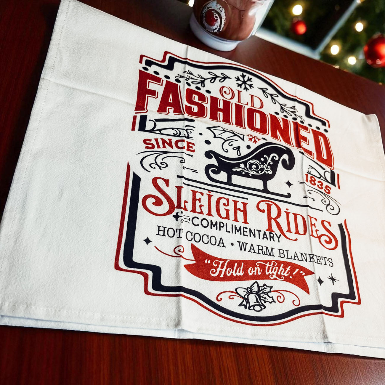 Christmas Kitchen Towel - Old Fashioned Holiday Charm gift ideas 
Holiday kitchen fabric decor
Seasonal kitchen textiles towel