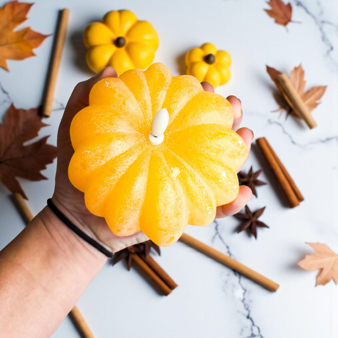 harvest season home decorations candles
flameless Halloween pumpkin candles
rustic fall mantel LED candle set